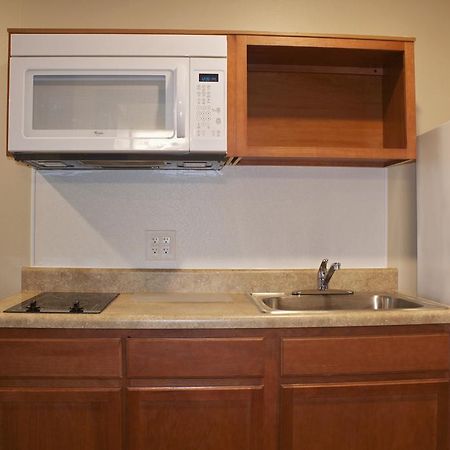 Woodspring Suites Williston Pokoj fotografie