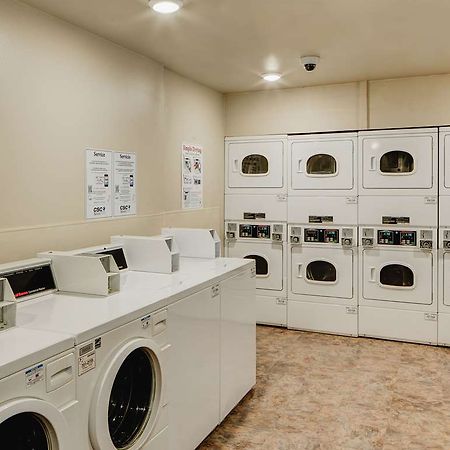 Woodspring Suites Williston Zařízení fotografie