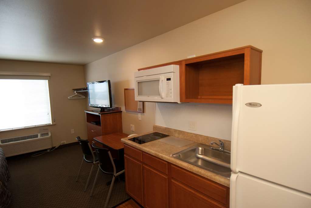 Woodspring Suites Williston Pokoj fotografie