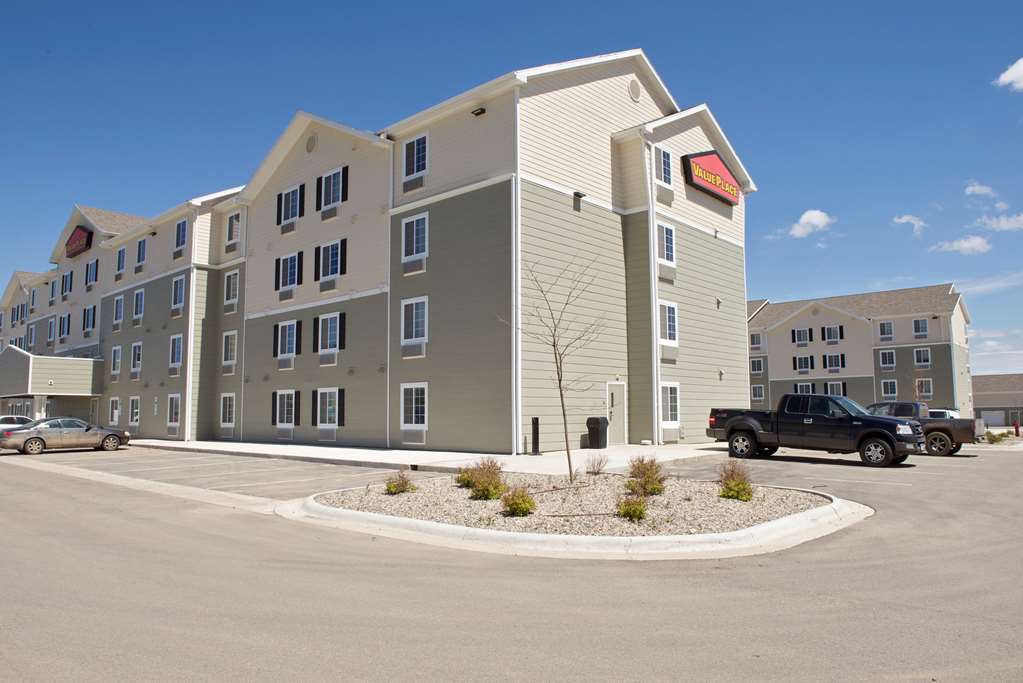 Woodspring Suites Williston Exteriér fotografie