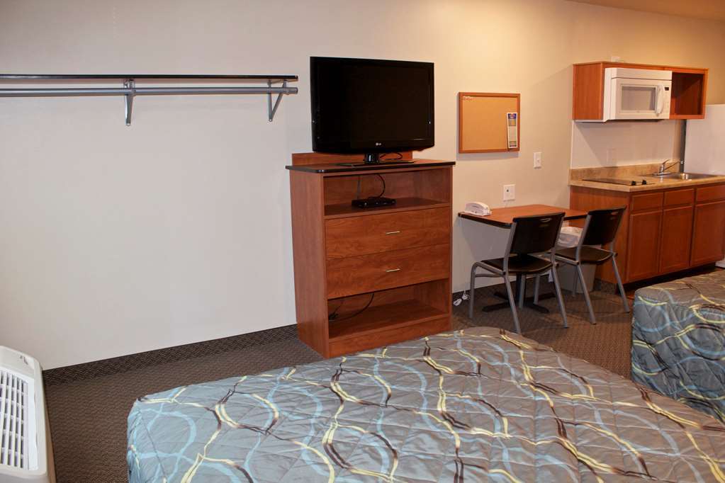Woodspring Suites Williston Pokoj fotografie