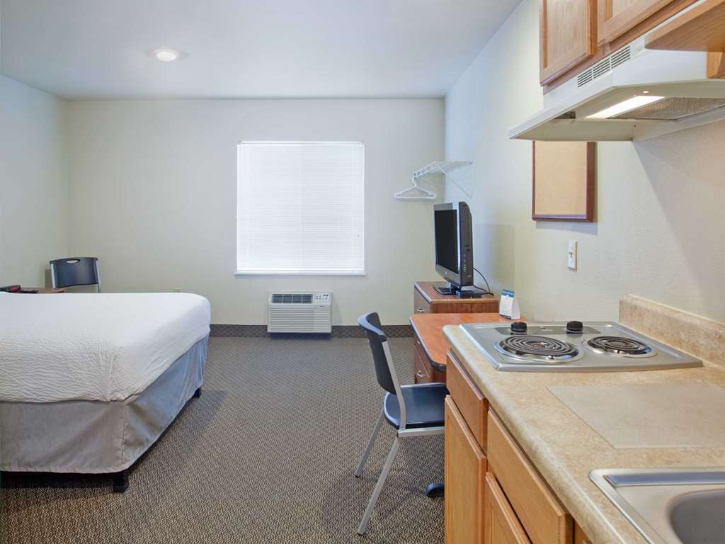 Woodspring Suites Williston Pokoj fotografie